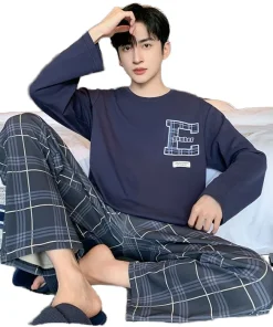 Foreign Trade Hot Selling Spring Autumn Casual Men's Knitted 100% Polyester Solid Pajamas Long Sleeves Loose Fit Quick Dry